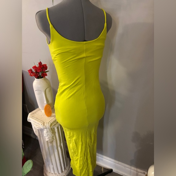 Forever21 Neon Green Bodycon Dress - Picture 5 of 6